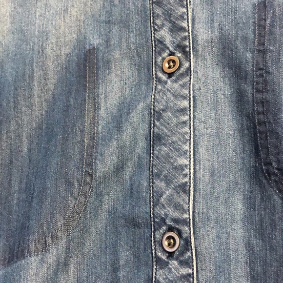 Rails Carter Dark Shadow Chambray Button-Up Shirt - Picture 6 of 12